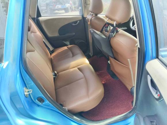 [无锡·苏B] 二手本田飞度2011款 1.3L 自动舒适版