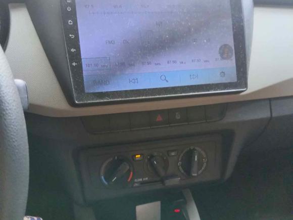 [上海·沪C] 二手斯柯达晶锐2017款 1.4L 自动车享版