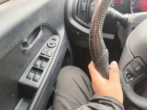 [宁波·浙B] 二手起亚智跑2011款 2.0L 自动两驱版Premium