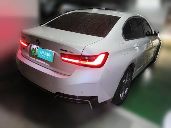 [上海·沪A] 二手宝马宝马i32022款 eDrive 35 L
