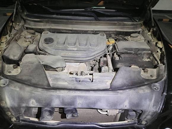 [上海·苏M] 二手Jeep自由光2016款 2.0L 智能版