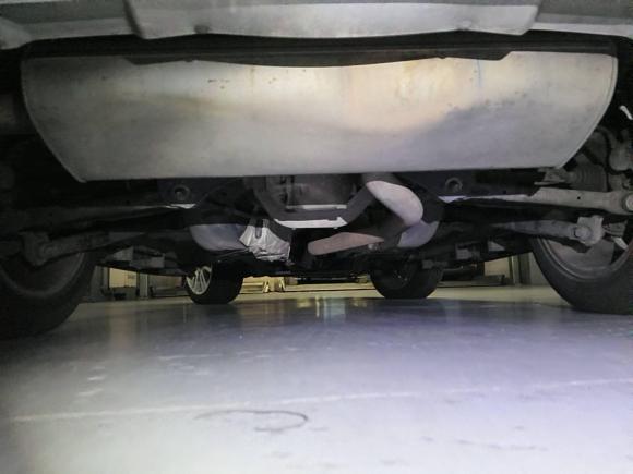 [上海·沪M] 二手路虎神行者22012款 2.2T SD4 HSE柴油版