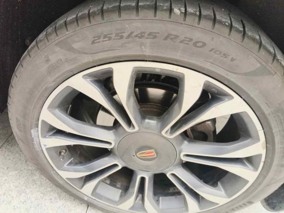 [嘉兴·浙F] 二手红旗红旗HS52019款 2.0T 智联旗享四驱版