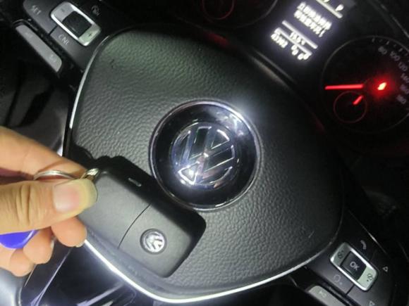 [杭州·浙A] 二手大众夏朗2018款 380TSI 畅享版尊享型 6座