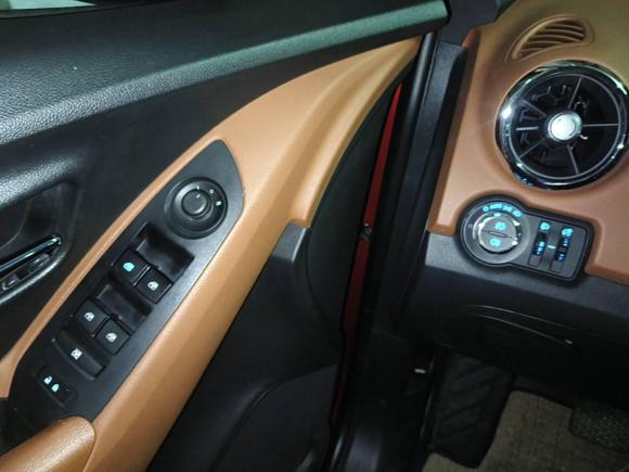 [广州·粤V] 二手雪佛兰创酷2016款 1.4T 自动两驱豪华型