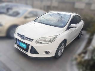 福特福克斯2012款 三厢 1.6L 自动风尚型