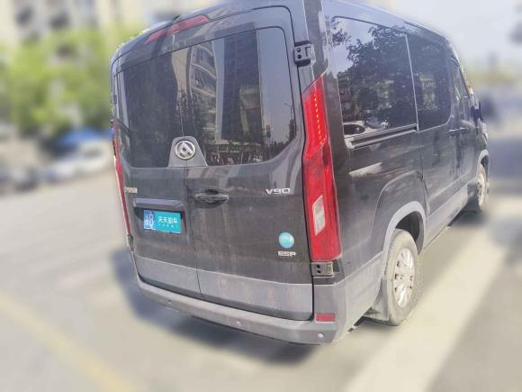 [宁波·浙B] 二手上汽大通MAXUS新途V902022款 2.0T手动运杰前驱短轴中顶后单胎6座