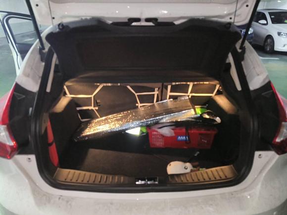 [上海·浙C] 二手福特福克斯2012款 两厢 1.6L 自动舒适型