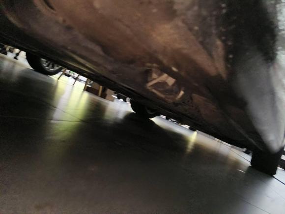 [上海·沪D] 二手大众辉腾2011款 3.6L V6 5座加长舒适版