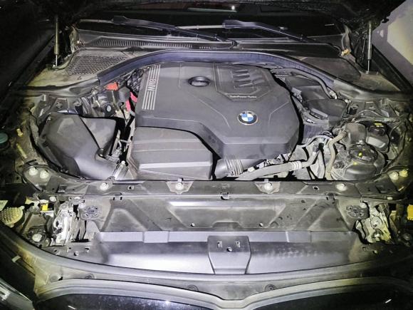 [上海·沪B] 二手宝马宝马3系2021款 330Li xDrive M运动曜夜套装