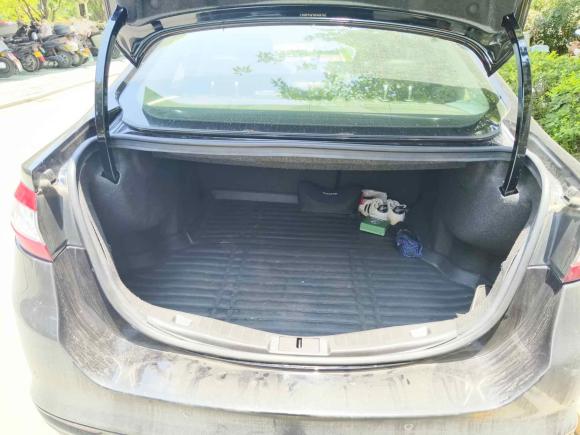 [苏州·苏E] 二手福特蒙迪欧2013款 2.0L GTDi240豪华运动型