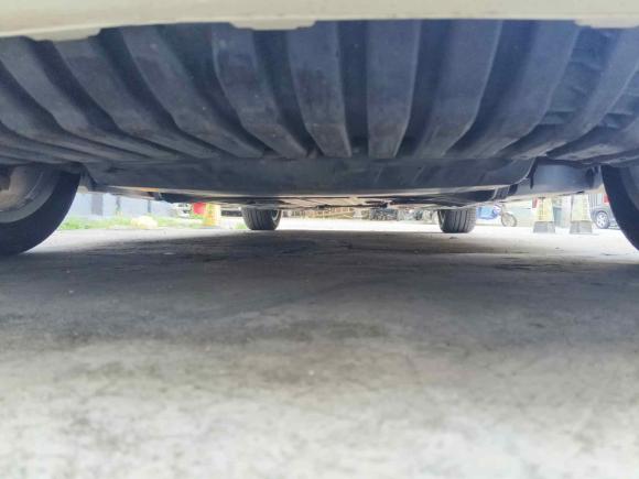 [广州·粤U] 二手奔驰奔驰C级2018款 C 200 L 运动版