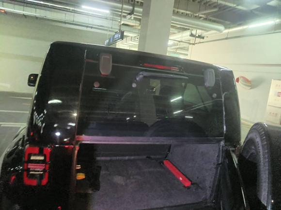 [上海·沪F] 二手北京北京BJ402024款 2.0T 致敬2020荣耀版