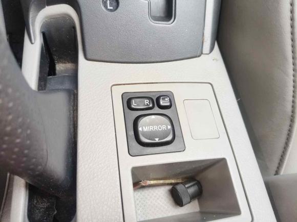 [成都·川A] 二手丰田RAV4荣放2009款 2.0L 自动豪华版