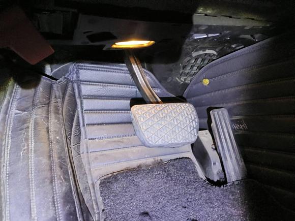 [杭州·浙J] 二手奔驰奔驰C级2015款 C 200 运动版