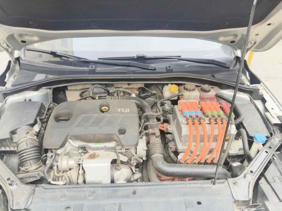 [广州·粤A] 二手荣威荣威i6新能源2017款 45T 混动互联智享版