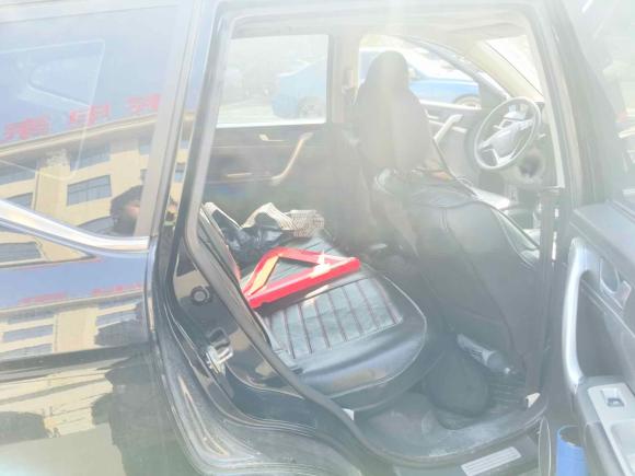 [义乌·苏C] 二手哈弗哈弗M62017款 1.5T 手动两驱精英型