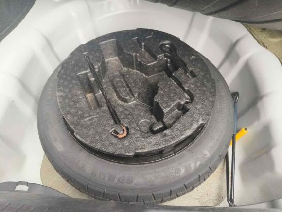 [成都·川A] 二手现代朗动2012款 1.6L 手动领先型