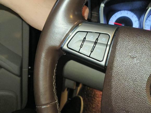 [杭州·浙A] 二手凯迪拉克凯迪拉克SRX2010款 3.0L 豪华版