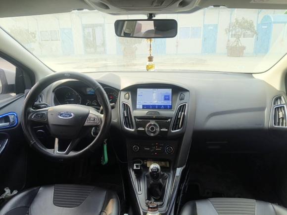 [青岛·鲁B] 二手福特福克斯2018款 三厢经典 1.6L 手动风尚型智行版