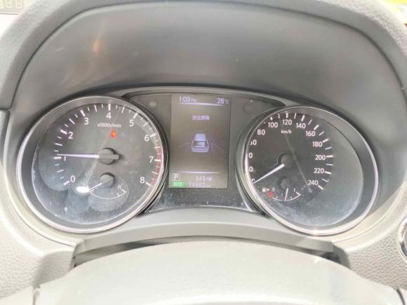 [西安·陕A] 二手日产奇骏2019款 2.0L CVT舒适版 2WD