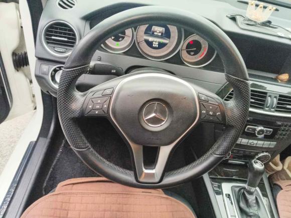 [成都·川A] 二手奔驰奔驰C级2011款 C 260 CGI 时尚型