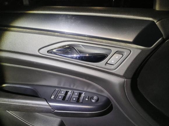 [上海·沪C] 二手凯迪拉克凯迪拉克SRX2013款 3.0L 舒适型