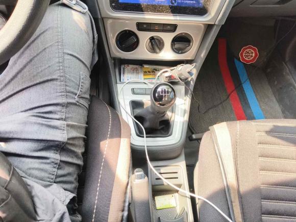 [合肥·皖A] 二手大众朗逸2013款 改款经典 1.6L 手动风尚版