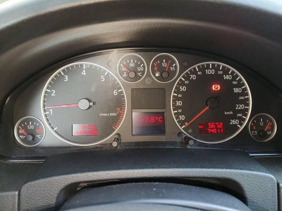 [杭州·浙A] 二手奥迪奥迪A62004款 1.8T 手动基本型