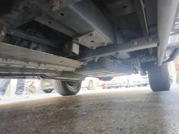 [杭州·粤E] 二手陆风陆风X82014款 探索版 2.5T 柴油4X4豪华型