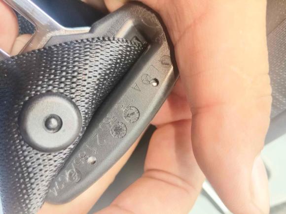 [广州·粤A] 二手奔驰奔驰GLA2019款 GLA 200 时尚型