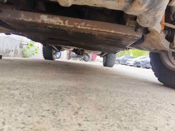 [上海·沪B] 二手陆风陆风X82012款 探索版 2.0T 柴油4X4豪华型