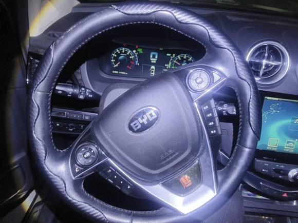 [深圳·粤B] 二手比亚迪唐新能源2015款 2.0T 四驱旗舰型