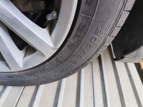 [上海·苏A] 二手别克威朗2015款 三厢 15S 自动领先型