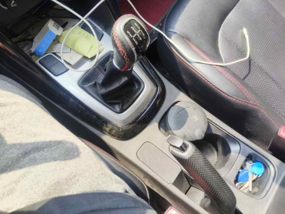 [上海·皖B] 二手奇瑞瑞虎52016款 1.5T 手动家悦信赖版