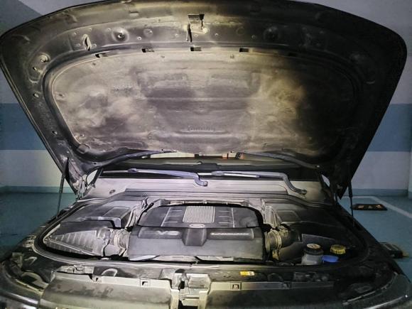 [广州·粤A] 二手路虎揽胜运动版2011款 5.0 SC V8 HSE