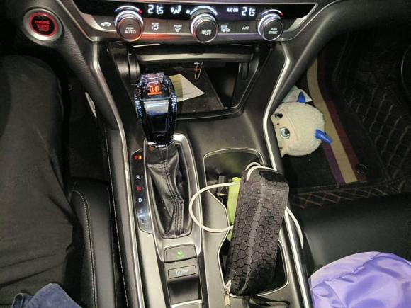 [上海·沪C] 二手本田雅阁2018款 260TURBO 豪华版 国V