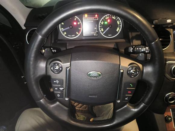 [广州·粤A] 二手路虎发现2016款 3.0 SC 曜黑典藏版 SE