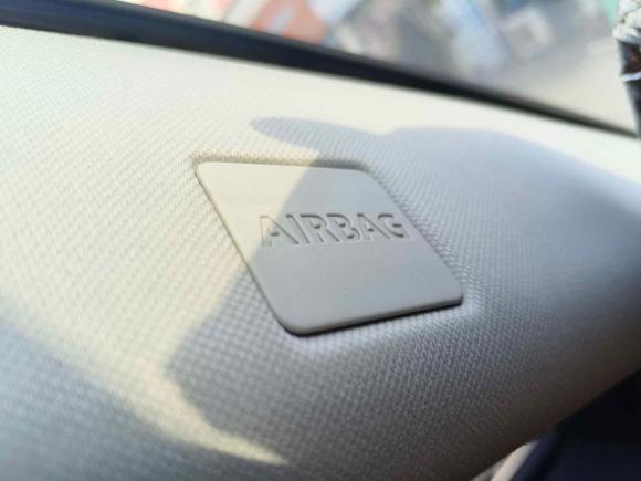 [温州·浙C] 二手路虎揽胜极光2014款 2.0T 5门耀动版