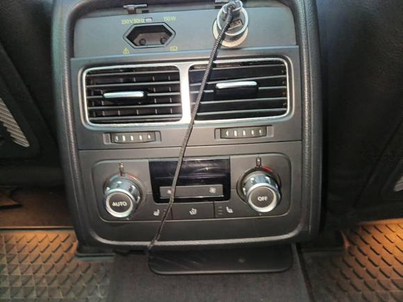 [宁波·浙B] 二手大众途锐2011款 3.0TSI 豪华型