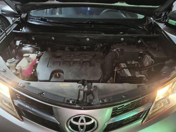 [上海·沪B] 二手丰田RAV4荣放2015款 2.0L CVT两驱风尚版