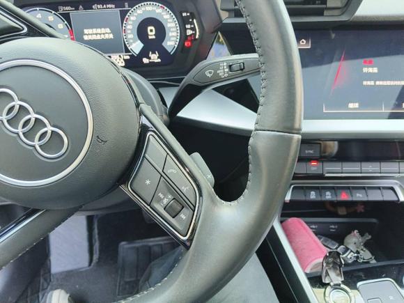 [上海·沪D] 二手奥迪奥迪A32021款 A3L Limousine 35 TFSI 时尚运动型