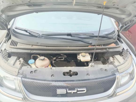 [上海·沪A] 二手比亚迪海豚2021款 405km 时尚版