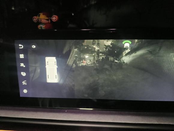 [深圳·粤B] 二手岚图汽车岚图追光2023款 四驱标准版