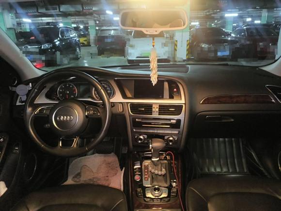 [广州·粤A] 二手奥迪奥迪A4L2013款 35 TFSI 自动豪华型