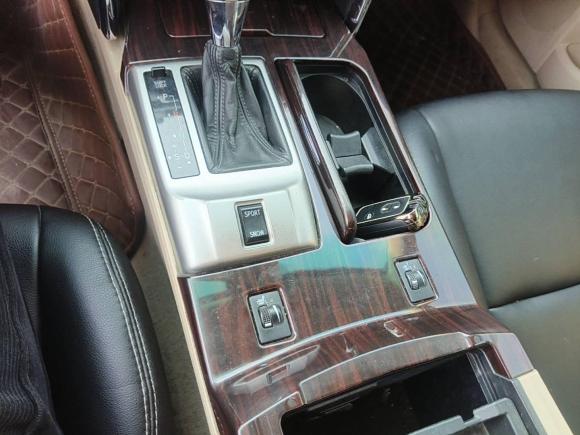 [青岛·鲁L] 二手丰田锐志2010款 2.5V 风尚菁英版