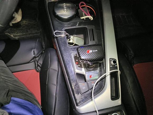 [杭州·浙A] 二手奥迪奥迪A4L2022款 40 TFSI 豪华动感型