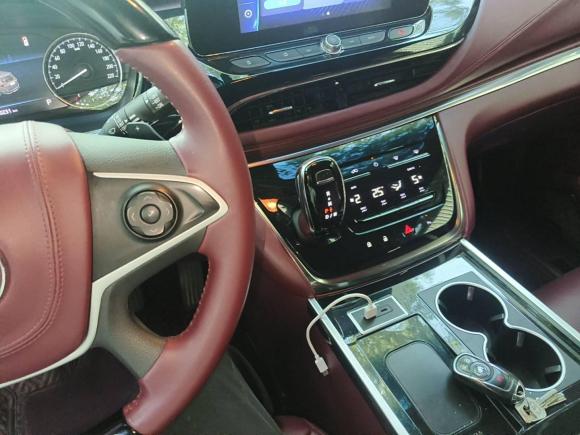 [台州·浙B] 二手别克别克GL82021款 陆上公务舱 652T 舒适型