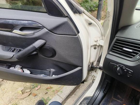 [上海·沪C] 二手宝马宝马X12012款 sDrive18i豪华型