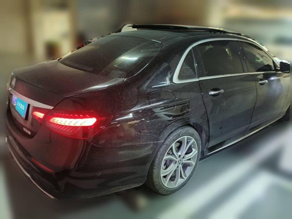 [广州·粤E] 二手奔驰奔驰E级2021款 E 300 L 运动豪华型